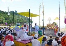 Gelar Melasti Sucikan Diri