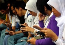 Adiksi Gadget dan Jam Wajib Belajar Siswa
