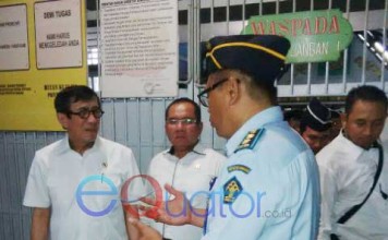 Hahaha…, Menkumham pun Digeledah Sipir