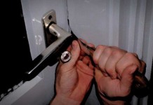 Belum Gajian Jual Barang Majikan