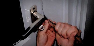 Belum Gajian Jual Barang Majikan