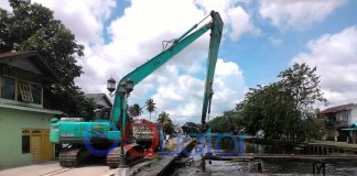 Warga Dambakan Airnya Bersih Seperti Dahulu