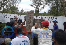 Bupati Martin Didesak Cabut SK Pj. Bupati Kartius