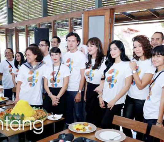 AADC 2 Ngehits, Perdana Ditonton 200 Ribu Orang