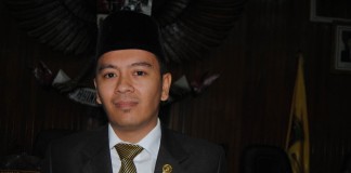 Anggota Dewan Harus Dites Urine