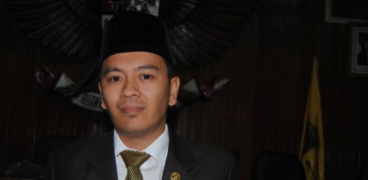 Anggota Dewan Harus Dites Urine