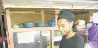 Nasi Goreng Fatimah Kantongi Omzet Puluhan Juta per Bulan