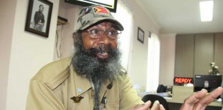 Filep Kini Enjoy Jadi PNS