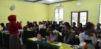 BNN Kalbar Gandeng Komunitas Waria dan Eks Waria