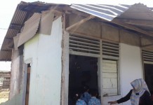 Miris Siswa SDN II Tontulow Belajar di RDG