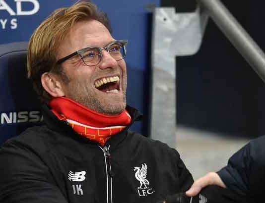Liverpool Remukkan Everton 4-0