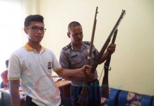 Aciang Serahkan Tiga Senpi-nya