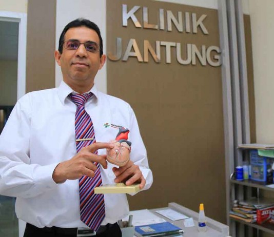 Metal Ring Jantung yang Luruh dengan Pembuluh Darah