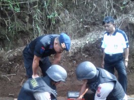 Benda Mirip Peledak Gegerkan Warga