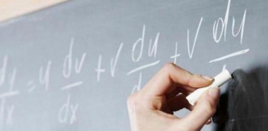 Di Bengkayang Ada Digaji Rp100 Ribu per Bulan