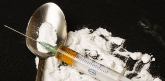 Ibu Rumah Tangga Pakai dan Jual Sabu