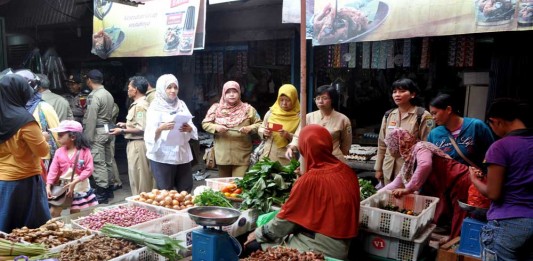 Sidak Sembako Jelang Puasa, Temukan Produk Kadaluarsa