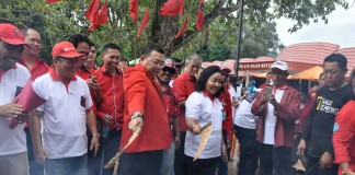 Makan Ikan, PDIP Cerdaskan Bangsa