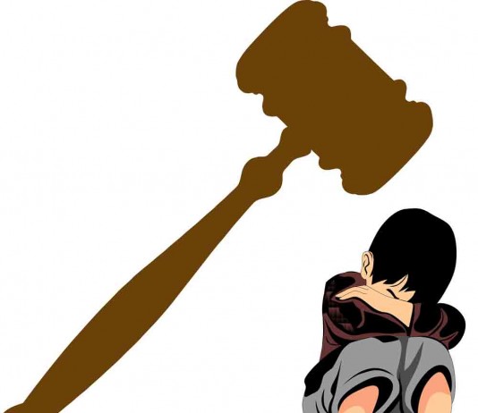 Vonis Janggal, Hakim Pontianak Dilaporkan