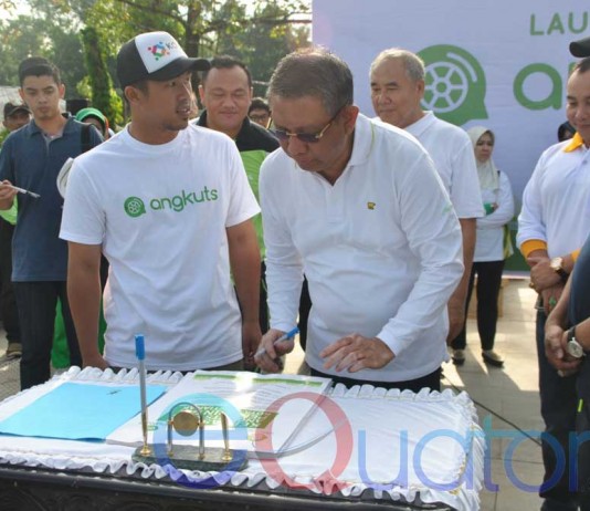 Angkuts, Aplikasi Pengangkut Sampah Gratis dan Membayar