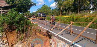 Banjir dan Longsor Terjang Mandor