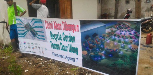Taman dari Bahan-bahan Bekas