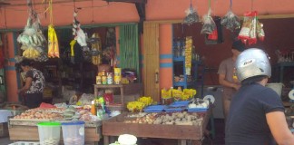 Jelang Ramadan di Kota Putussibau, Harga Sembako Melambung, Warga Mengeluh