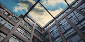 Di Setiap Kampus Ada Bangunan Mangkraknya