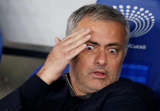 Fantastis! Mou Bikin Heboh di Twitter