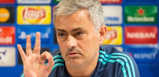 Kontrak Mourinho Tiga Kali Lipat dari Van Gaal