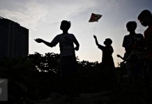 Ada Main Layangan, Lapor Satpol PP