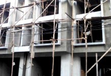 Bangunan Tabrak Aturan, Laporkan Secara Online