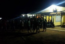 Puluhan Warga Demo PLN Sanggau Ledo