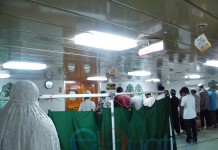 KM Bukit Raya Masih Kandas, Sambut Ramadan Saat Proses Evakuasi