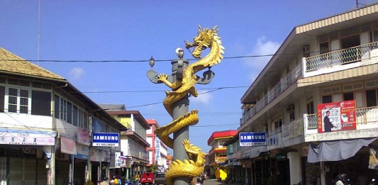 Pertunjukan Rakyat Media Tradisional, Singkawang Juara Pertama