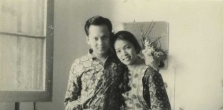 Kisah Kasih Abadi Pilihan Mami Habibie