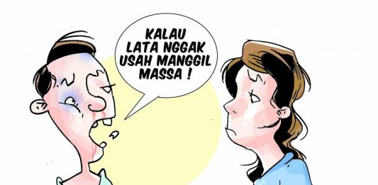 Istri Latah Teriak Maling, Suami yang Dimassa