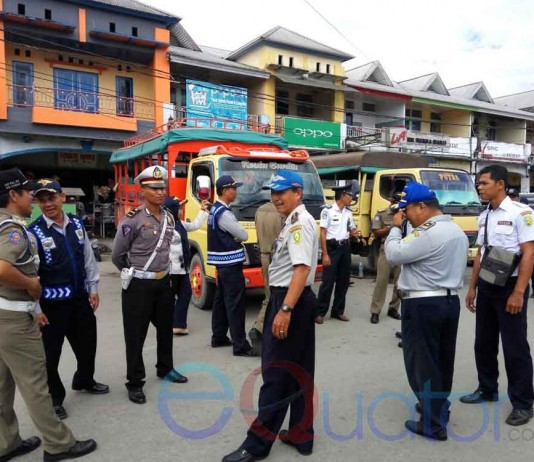 Razia Gabungan Dishubkominfo, Satlantas dan Satpol PP, Jukir Ilegal Sebabkan Kemacetan