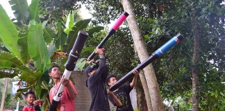 Ngabuburit Berbekal Meriam Spiritus