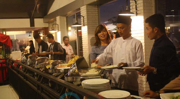 Transera Hotel Fasilitasi Tamu Berbuka dan Sahur Sepuasnya