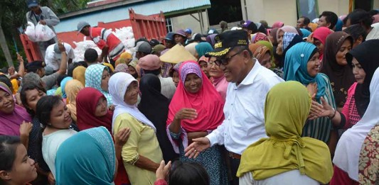 Bupati: Pedagang Jangan Timbun Sembako