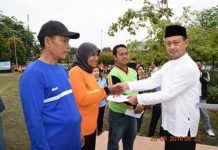 Petugas Kebersihan Dapat Santunan