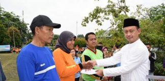 Petugas Kebersihan Dapat Santunan