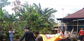 Wanita 50 Tahun Membusuk di Parit Tengkorak