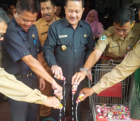 Sidak Temukan 23 Item Makanan dan Minuman Tak Layak Konsumsi