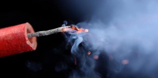 Bahasan Minta Orang Tua Larang Anak Bermain Petasan