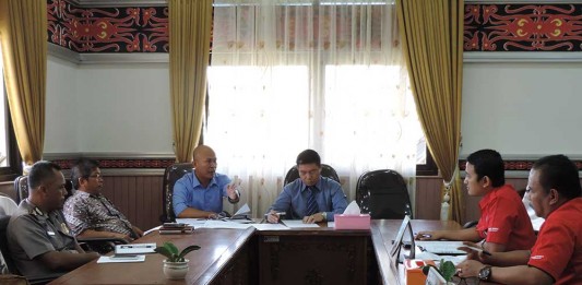 Listrik Sering Byarpet, Dewan Cecar Manager PLN