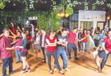 Komunitas Salsa Surabaya, Padukan Keakraban dan Keserasian