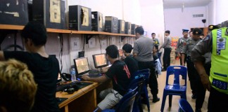Polisi dan Ormas Pantau THM dan Warnet