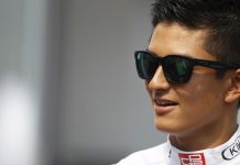 Rio Dongkrak Penonton di Sepang